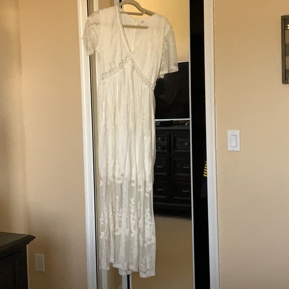 White lace maxi dress - Picture 3 of 3